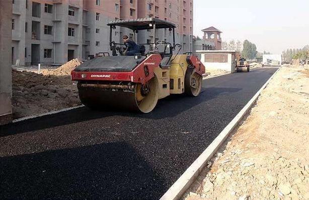 廠區(qū)道路施工及公路基層面層施工_產(chǎn)品中心_吉林省多維交通科技有限