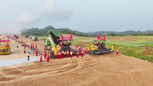 最新進(jìn)展 儀祿高速公路開始全面實施路面工程......