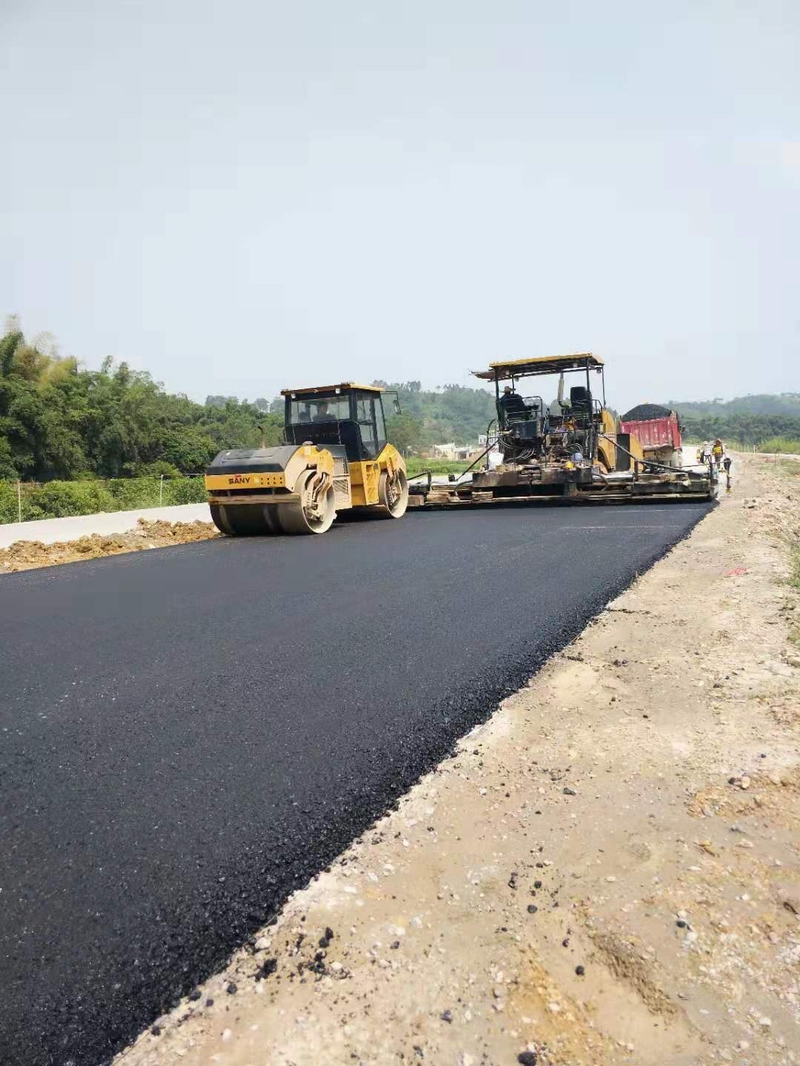 陸川縣馬坡至陸川公路改擴建項目工程建設(shè)取得階段性進展